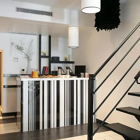 Standard Design 3* Paris