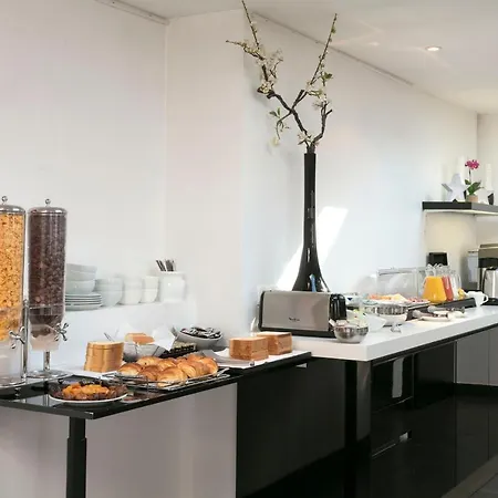 Hotell Standard Design Paris