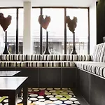 Standard Design Hotel