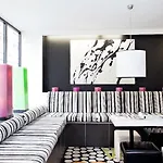 Standard Design Hotel Paris