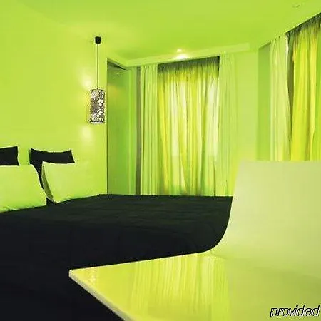 Standard Design Parijs