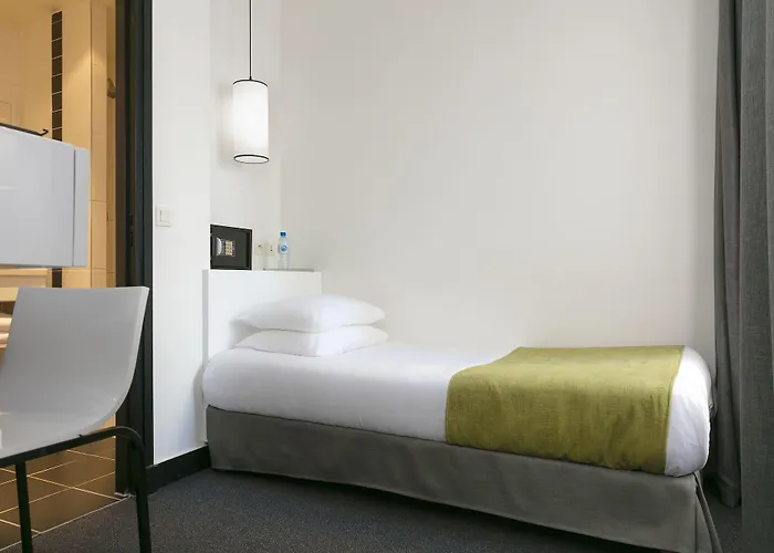 Hotell Standard Design Paris