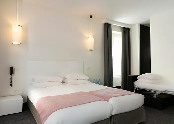 Standard Design 파리